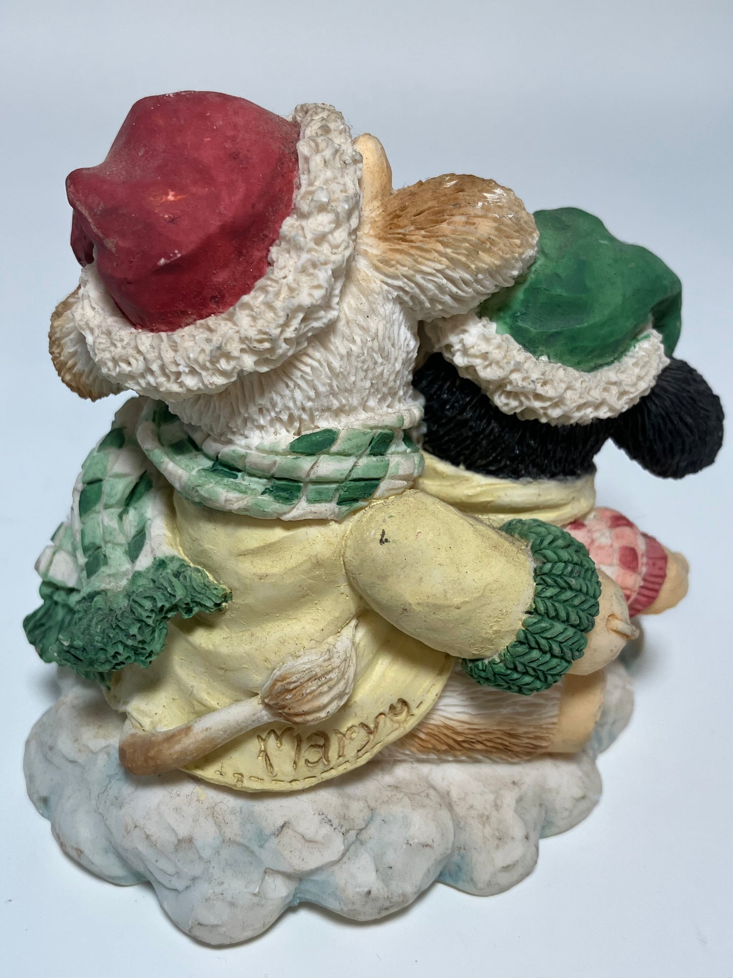 Mary's Moo Moos "Merry Christmoos" 1994 Enesco Christmas Figurine