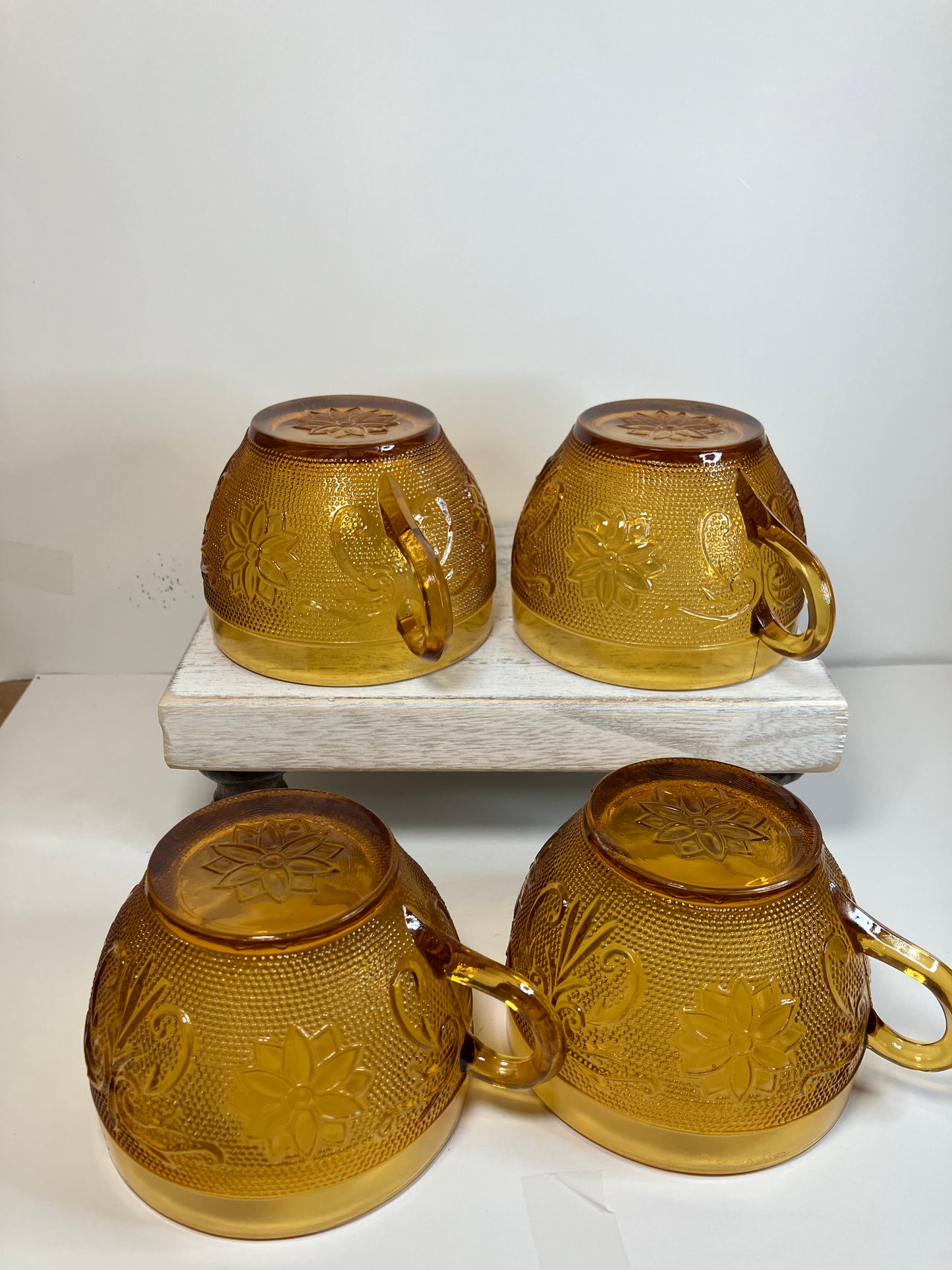4 Vintage Tiara Indiana Glass Amber Coffee Or Tea Cups
