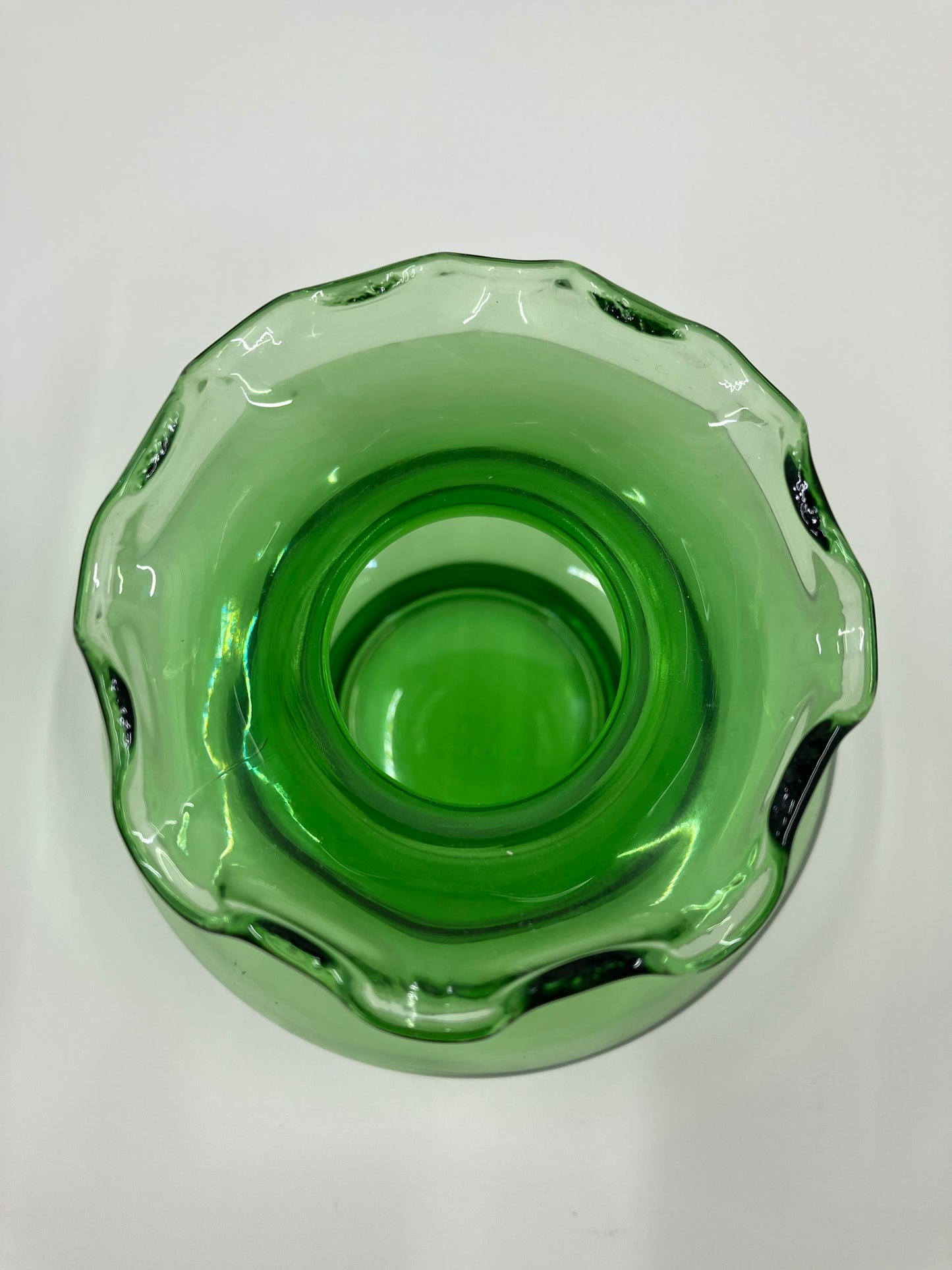 Anchor Hocking Clear Green Ruffled Edge Glass Vase